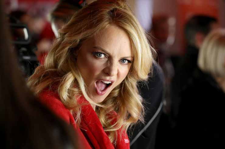 Heather Graham sexy