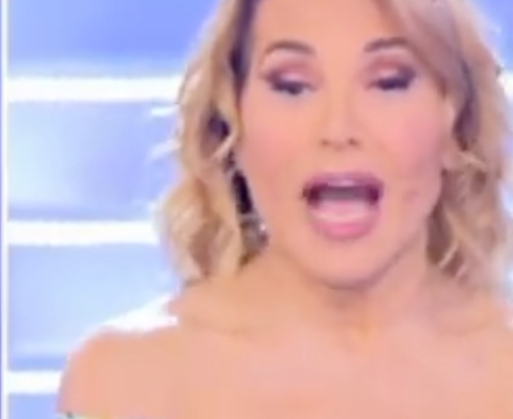 Barbara D'Urso invita Ugo Conti