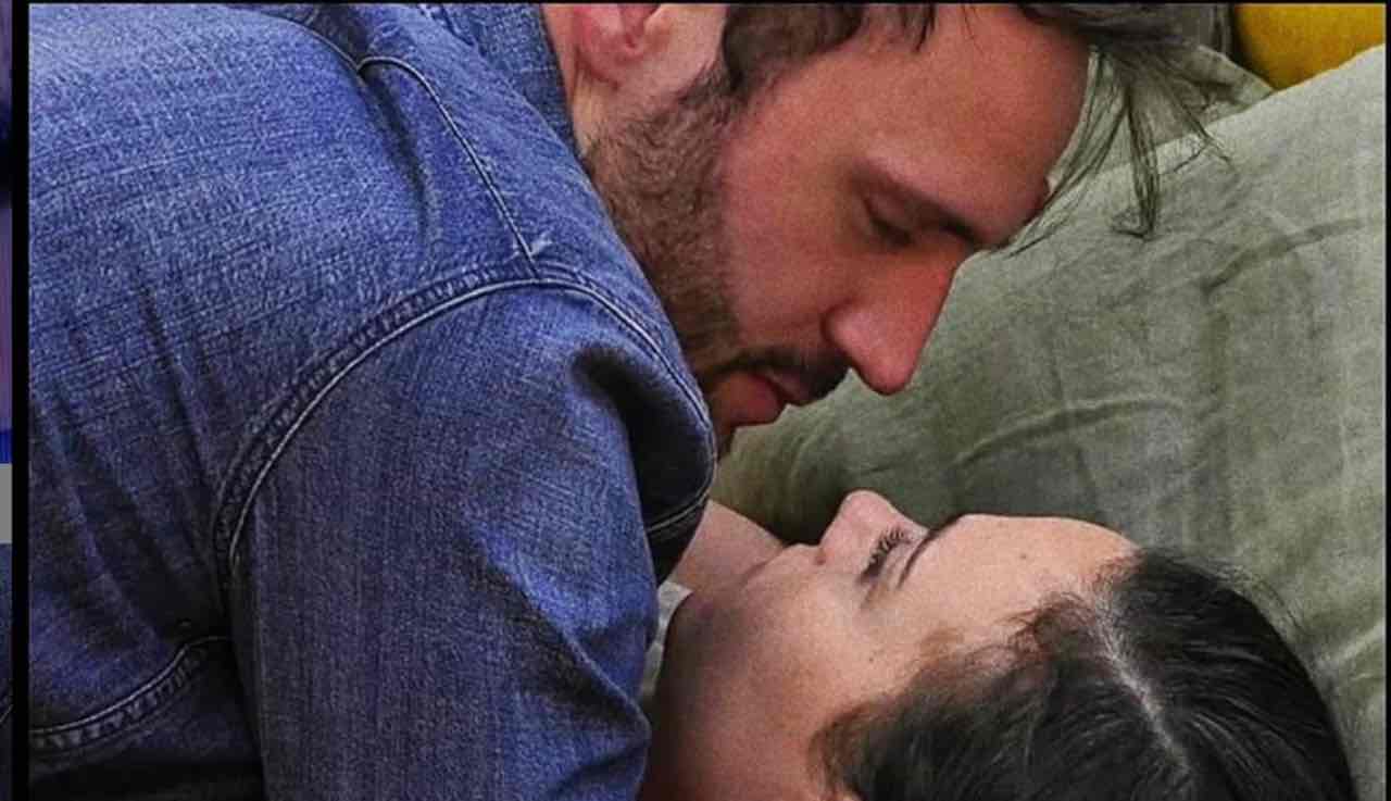Gf Vip, Rosalinda manda un messaggio all'ex