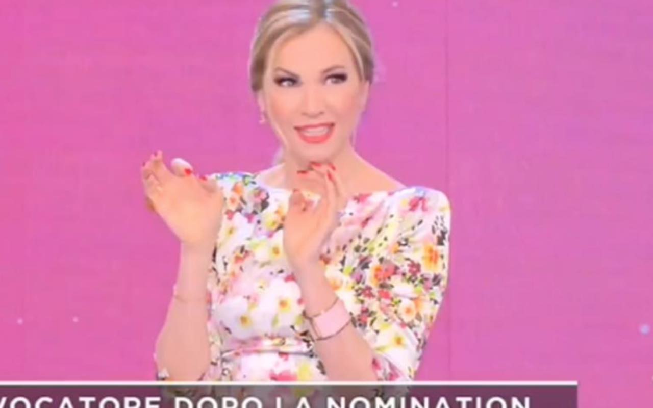 Federica Panicucci (Screenshot puntata)