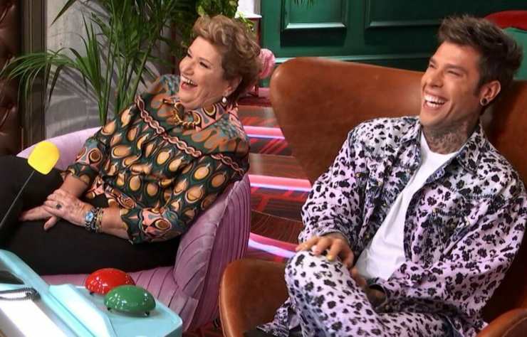Fedez e Mara Maionchi [Creenshot LOL]