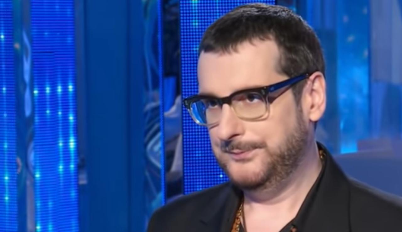 Pechino Express Costantino Della Gherardesca sedia rotelle
