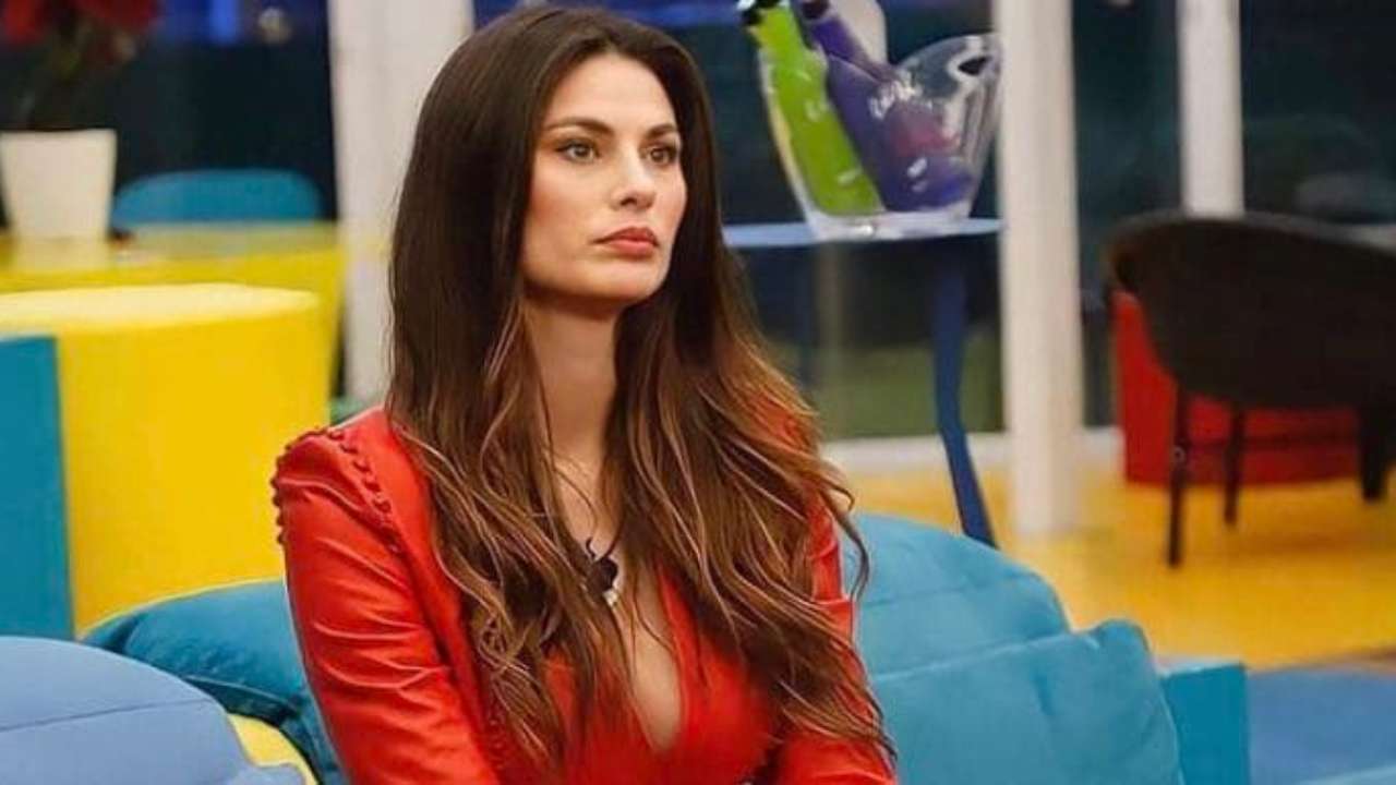 Dayane Mello