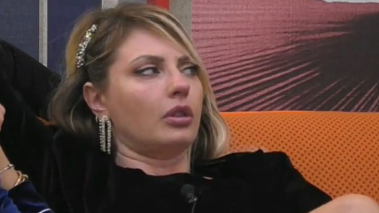 Manila Nazzaro