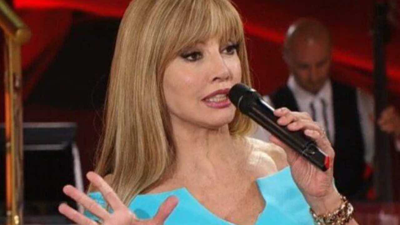 Milly Carlucci (Ballando con le stelle)