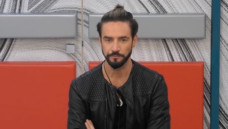 Alex Belli (Mediaset play)