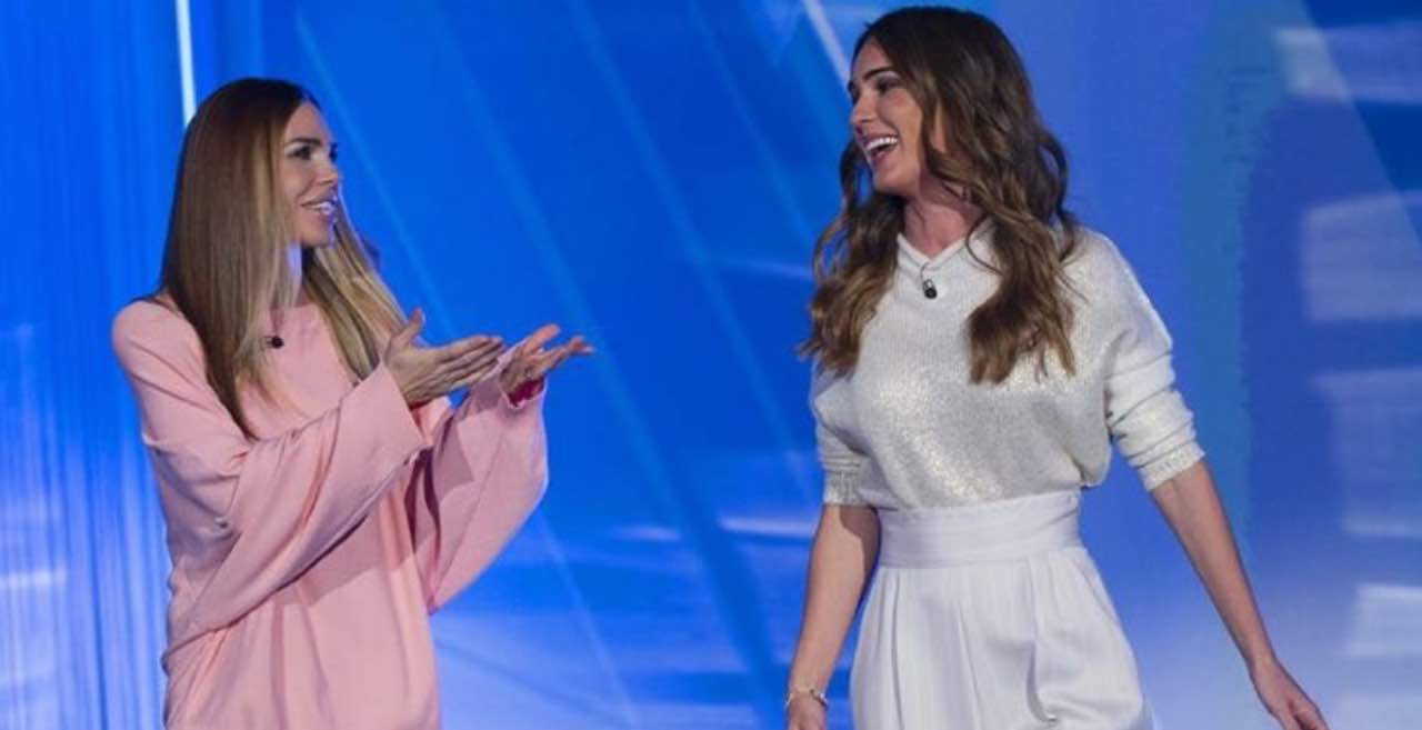 Ilary-Blasi-e-Silvia-Toffanin-Verissimo (Mediaset-Play)