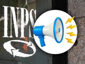 Logo dell'INPS e un megafono 'suonante'
