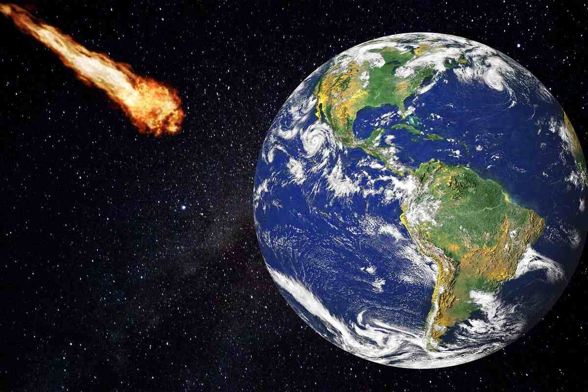 Asteroide verso la Terra