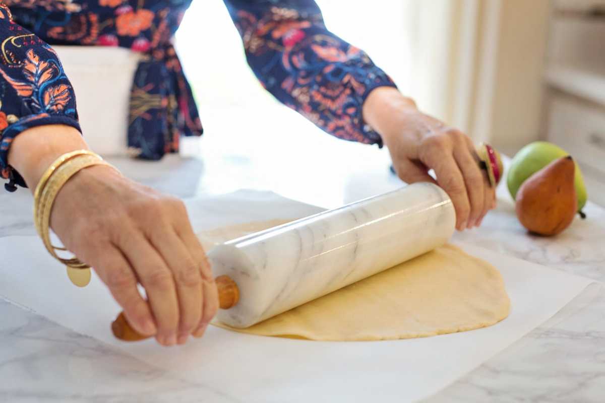 Carta da forno per fare la torta